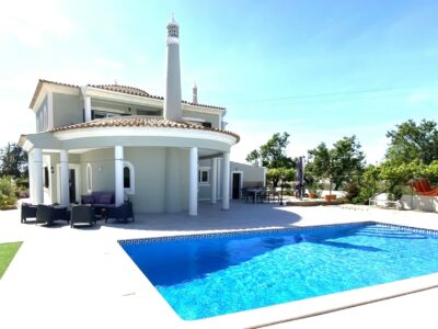 VILLA LUXE ALGARVE - PISCINE - TERRAIN DE PETANQUE - PLAGE A PIED