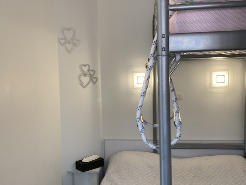 F2 vue mer village de vacances entre mer et massif de l’Estetel