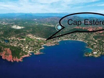 F2 vue mer village de vacances entre mer et massif de l’Estetel