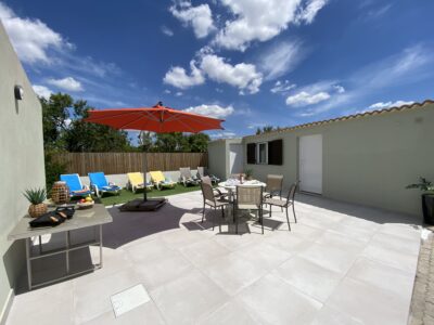 TRES CONFORTABLE VILLA ET SA DEPENDANCE - PISCINE - PROCHE PLAGE A PIED - GUIA-ALBUFEIRA-ALGARVE