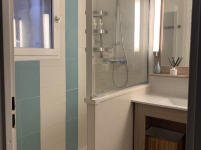 Joli Studio climatisé avec piscine à Saint Raphaël