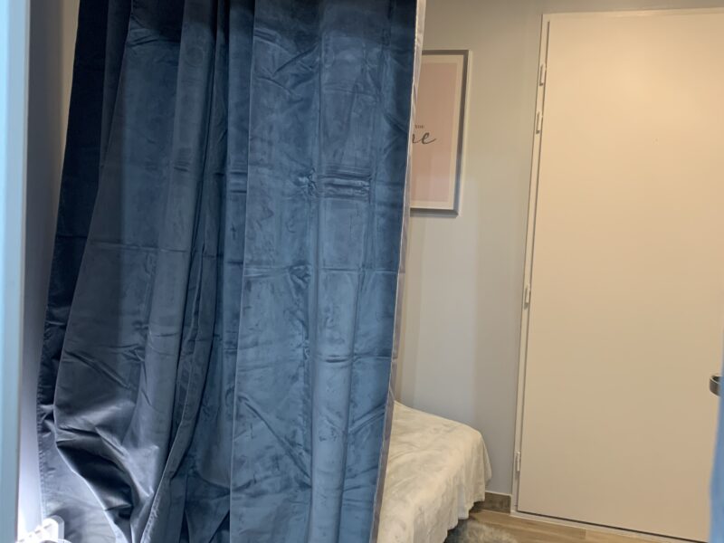 Joli Studio climatisé avec piscine à Saint Raphaël