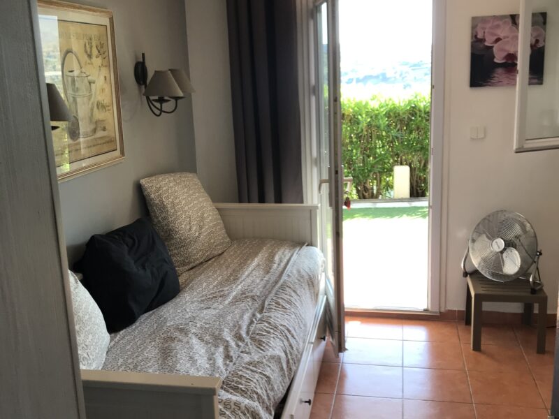 Charmant studio Rez de chaussée