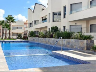 VILLA DE VACANCES TORREVIEJA